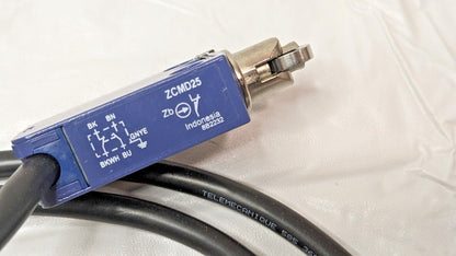 Telemecanique Sensors Limit Switch Metal Roller 11.6mm NO + NC 6A XCMD2502L1