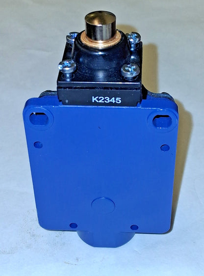 Telemecanique Sensors Limit Switch SPDT NC End Plunger XCKL110H7