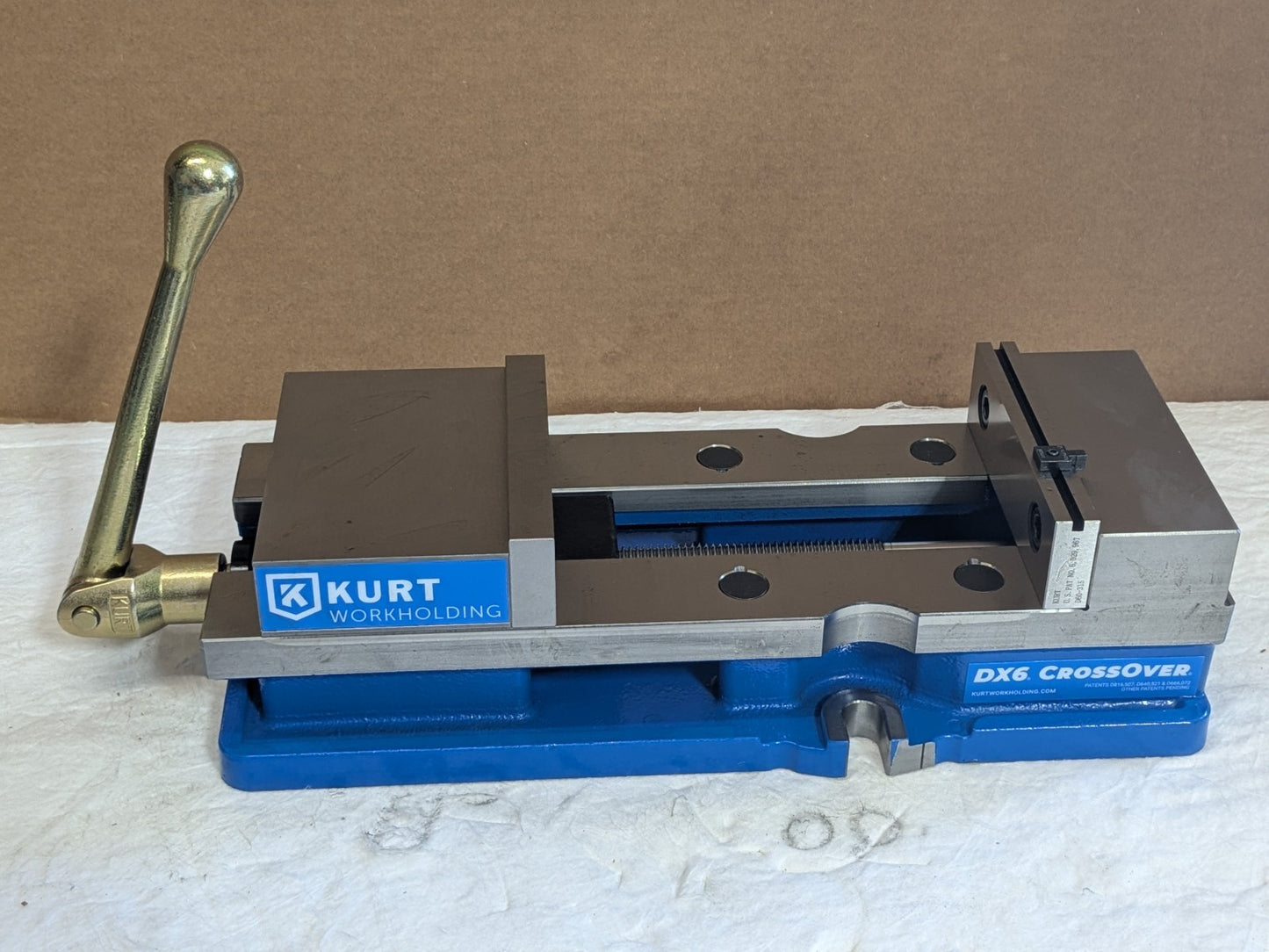 Kurt CrossOver Precision Machine Vise 6" Jaw Width 9" Opening Capacity DX6