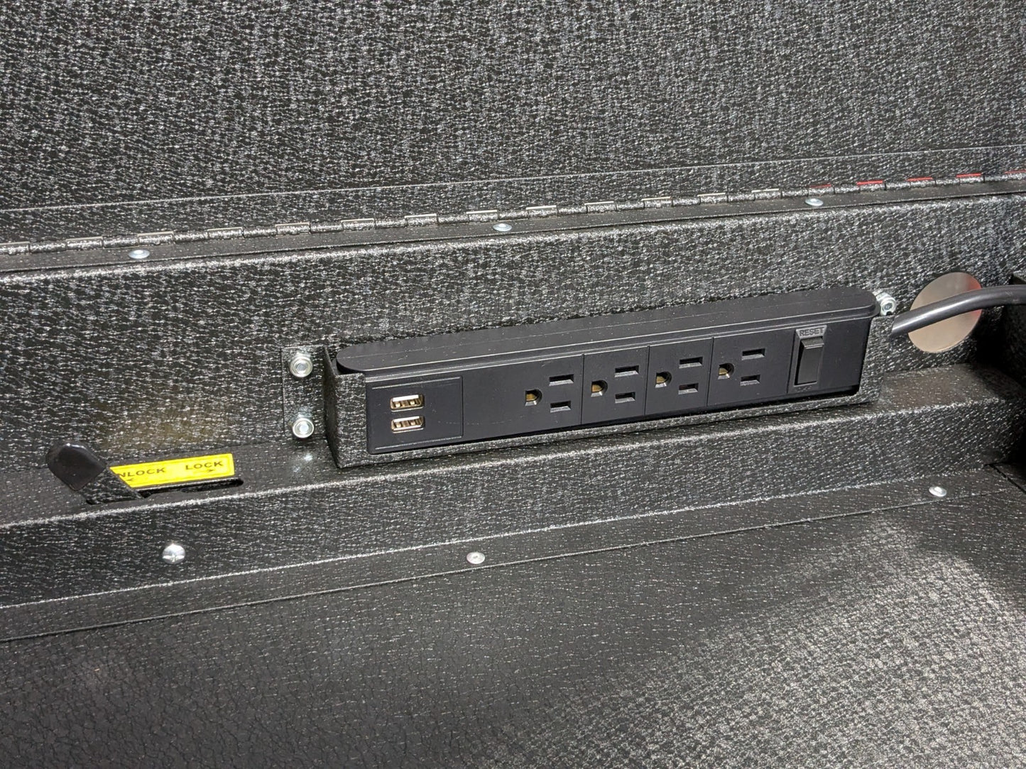 Gearwrench GSX Series Roller Cabinet Tool Box w/ Tilt Top 7 Drawer 83246