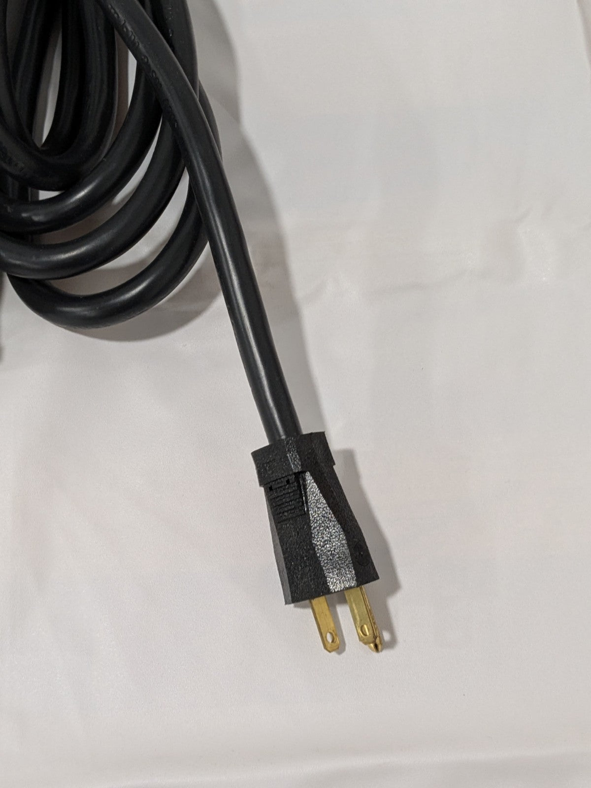 Legrand Multi-Outlet Power Unit 120V 20A 13-1/4"L, 6 Outlets 15' Cord