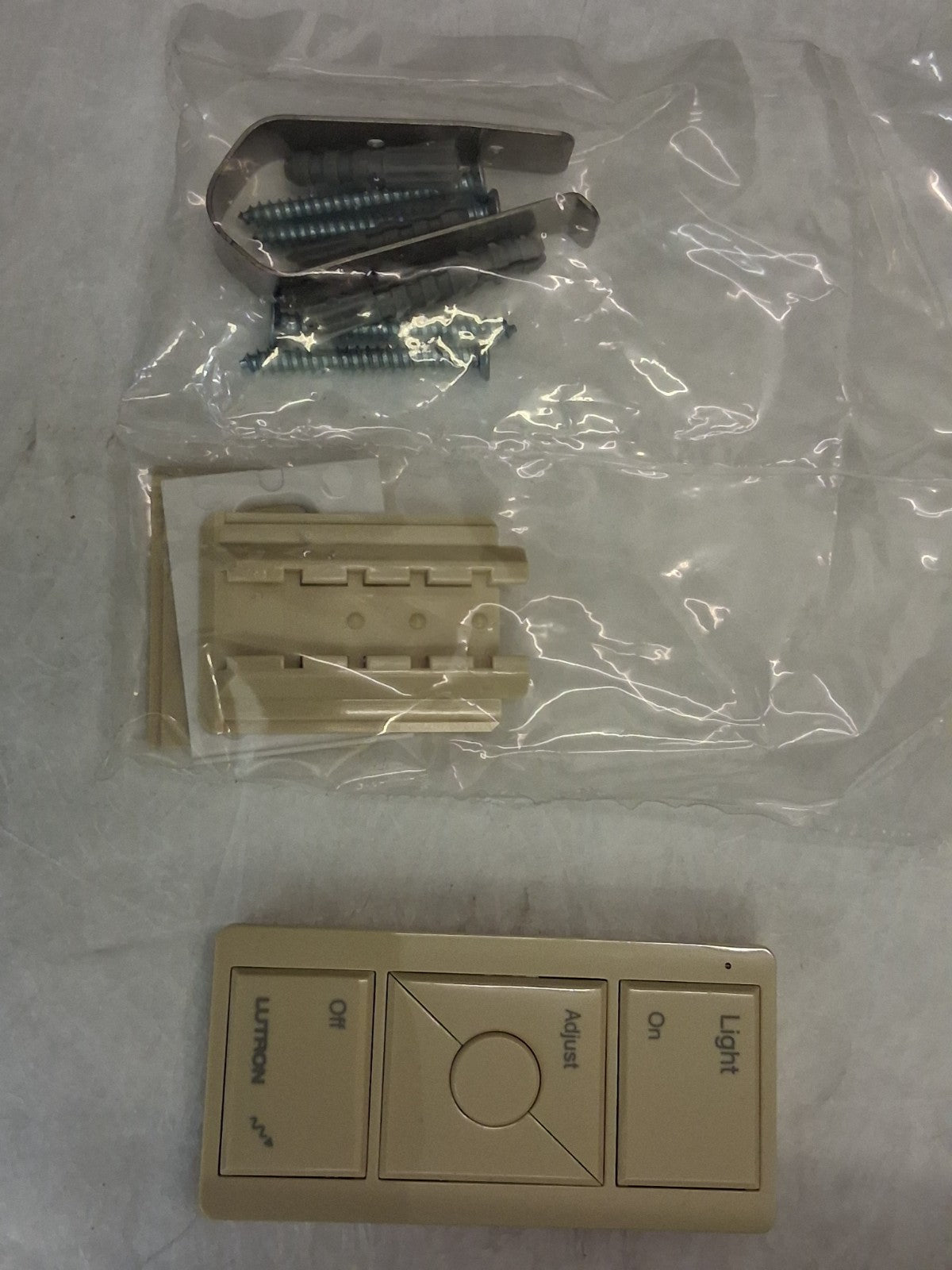 Lutron Wireless Control Controller REMOTE ONLY 13302