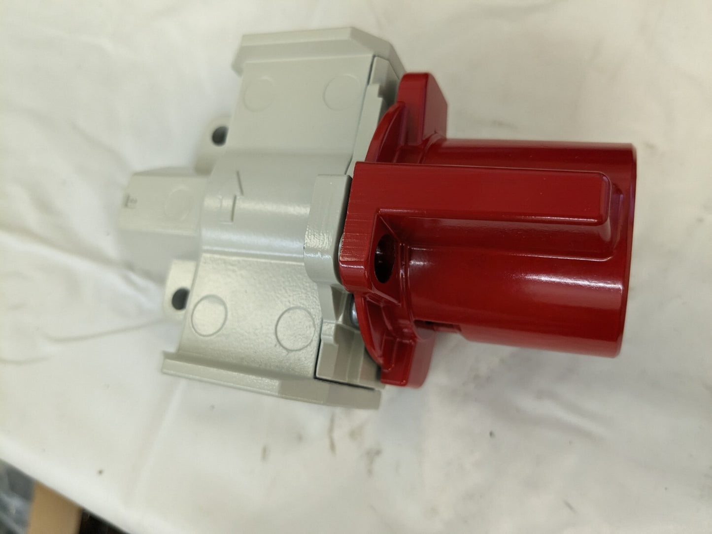 SMC PNEUMATICS Manually Operated Valve: 0.75" NPT Outlet VHS50-N06B-Z