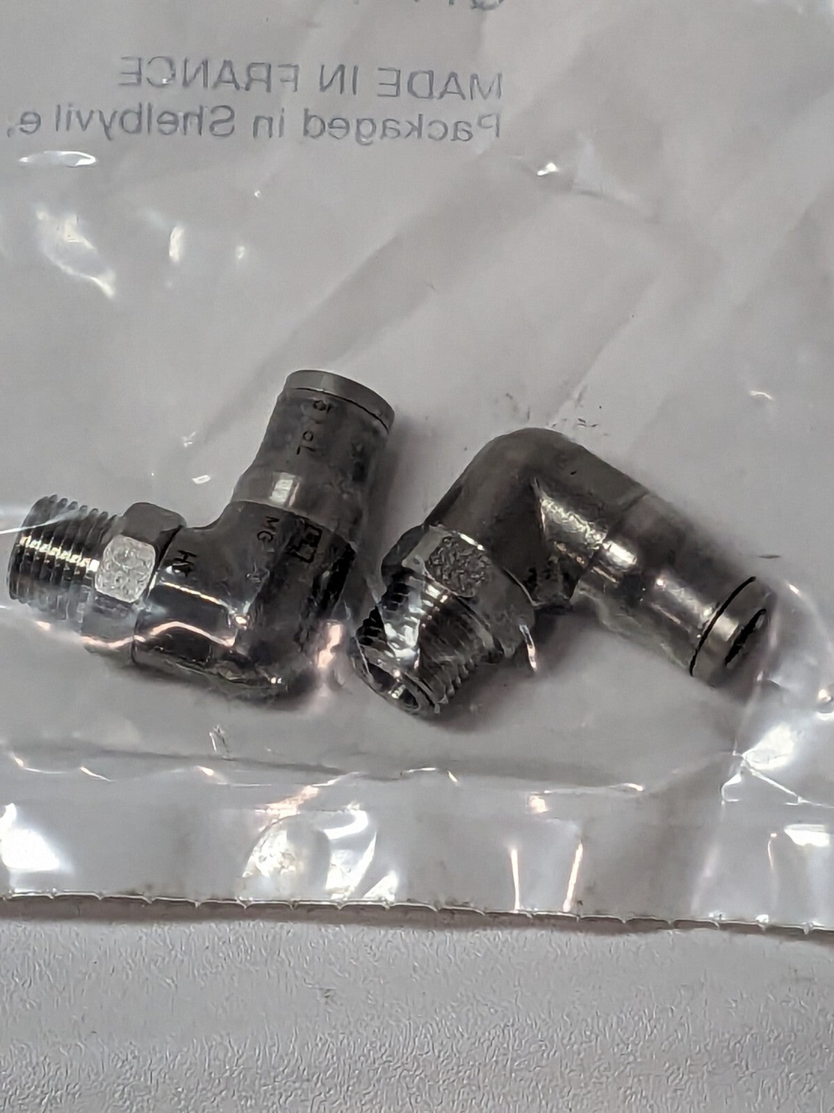 Legris Stainless Push-To-Connect Fittings 1/8 NPT To 6mm Tubing Qty 2 38890611