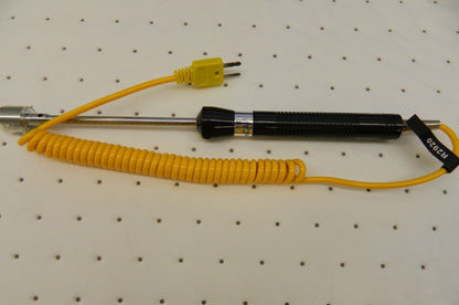 REED INSTRUMENTS Digital Thermometer &amp; Probe R2920