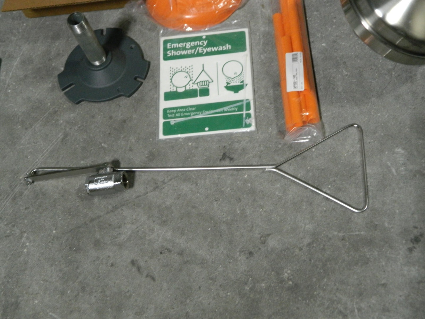PRO-SAFE Drench shower & Eyewash Station 1-1/4" Inlet 20 GPM Flow PSG1902BC