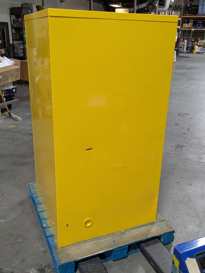 Pro Safe Safety Storage Cabinet for Flammable Hazards 60 Gal. SCRATCH N DENT