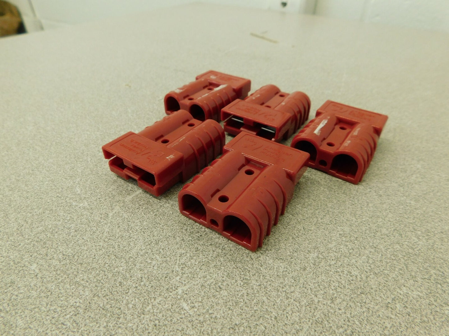 Anderson Battery Connectors 5 Pack Red  6 AWG 600 V 50 A