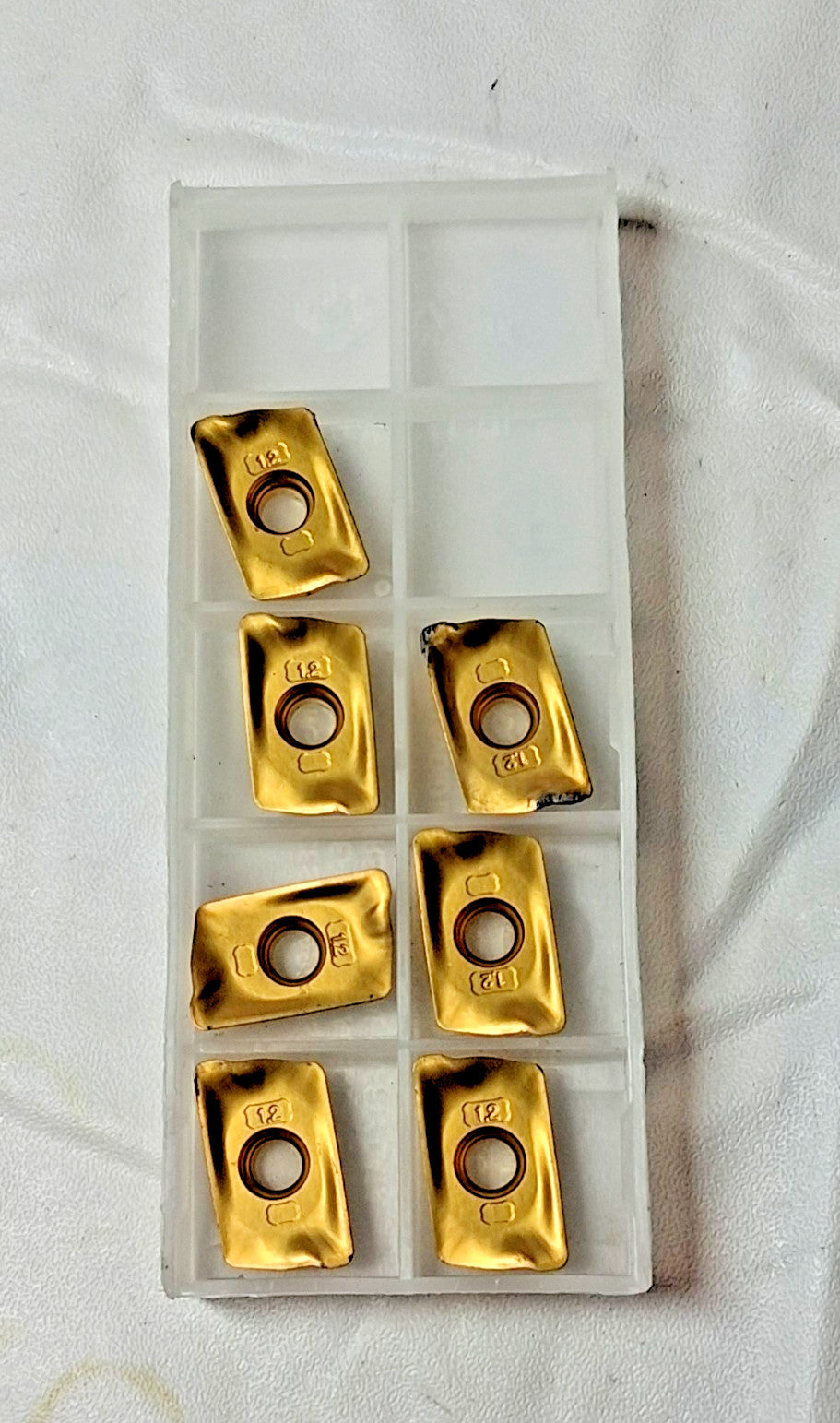 Sandvik Coromant Carbide Milling Inserts R390-18 06 12M-MM 2040 Qty 7 5746052