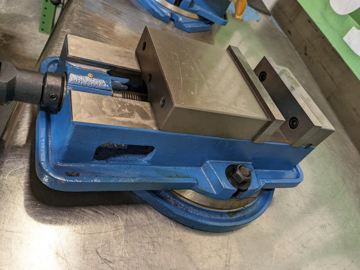 BAILEIGH Machine Vise: Horizontal Swivel Base 1 Station 12-9/16" DAMAGED 1019130