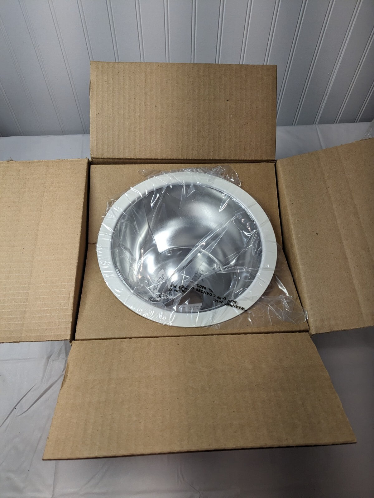 LIGHTOLIER RECESSED DOWNLIGHT REFLECTOR TRIM 6-3/4IN 1101CLDW
