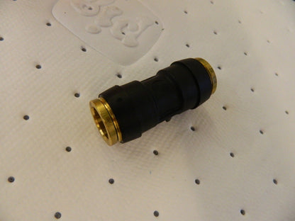 LEGRIS Push-To-Connect Tube to Tube Tube Fitting Union, 3/8 x 1/4" OD 3106 60 56