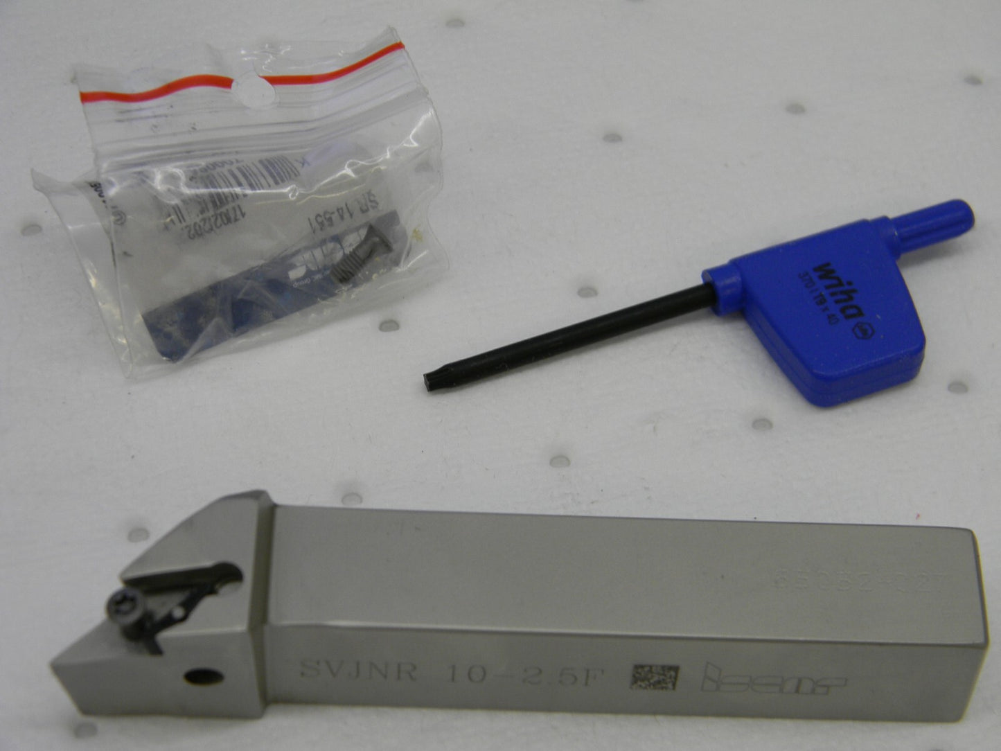 ISCAR  RH SVJN Negative Rake Indexable Turning Toolholder 3601920