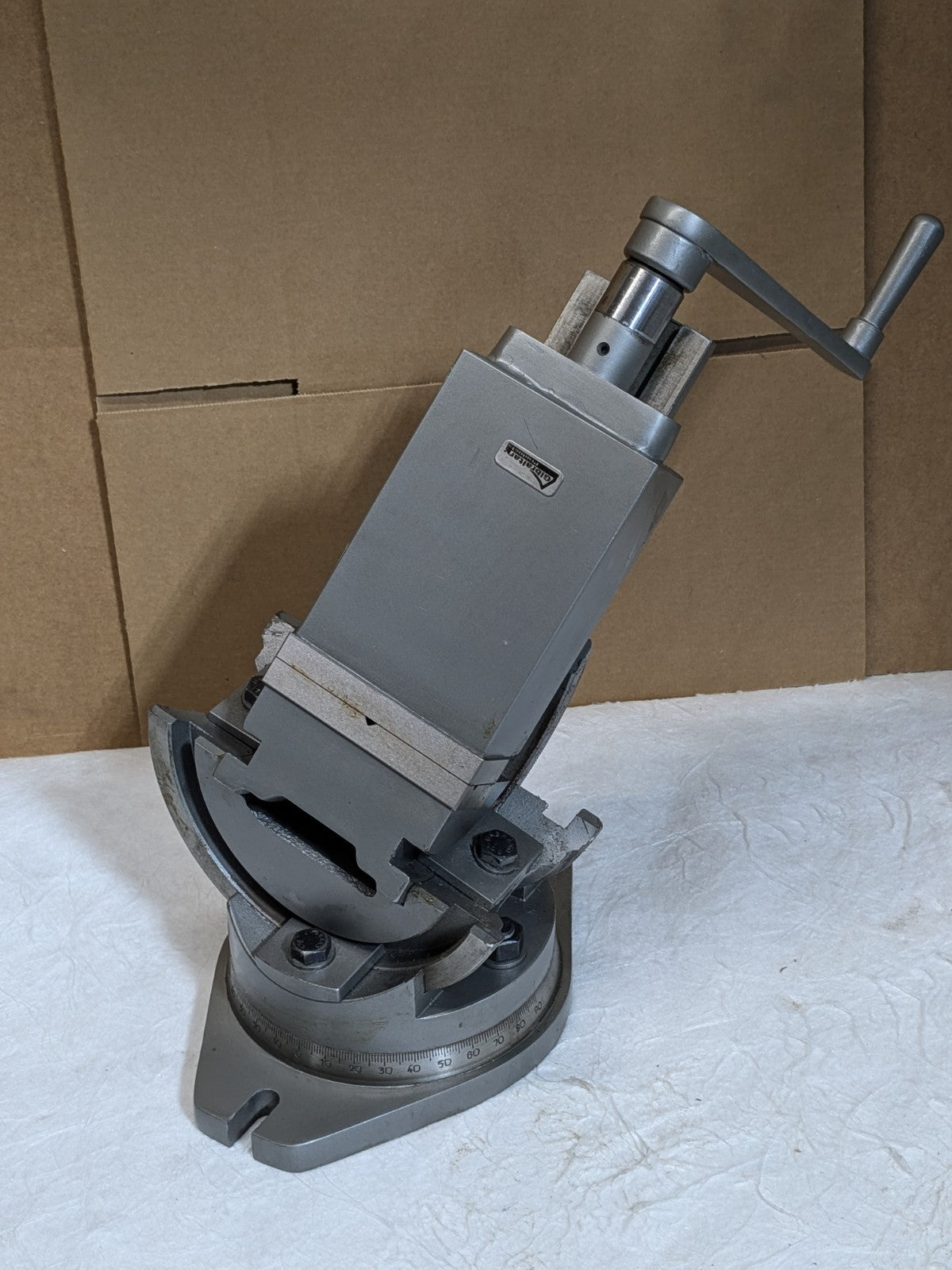 Gibraltar 3-Axis Tilting Angle Machine Vise w/ Swivel Base 4" Jaw Width 110
