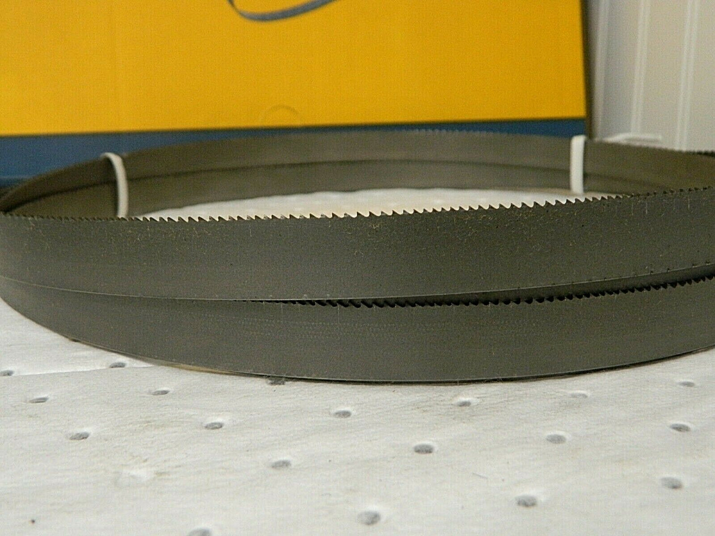 Irwin Welded Band Saw Blade 10-14 TPI 15' 9" x 3/4"x 0.035" 1895849