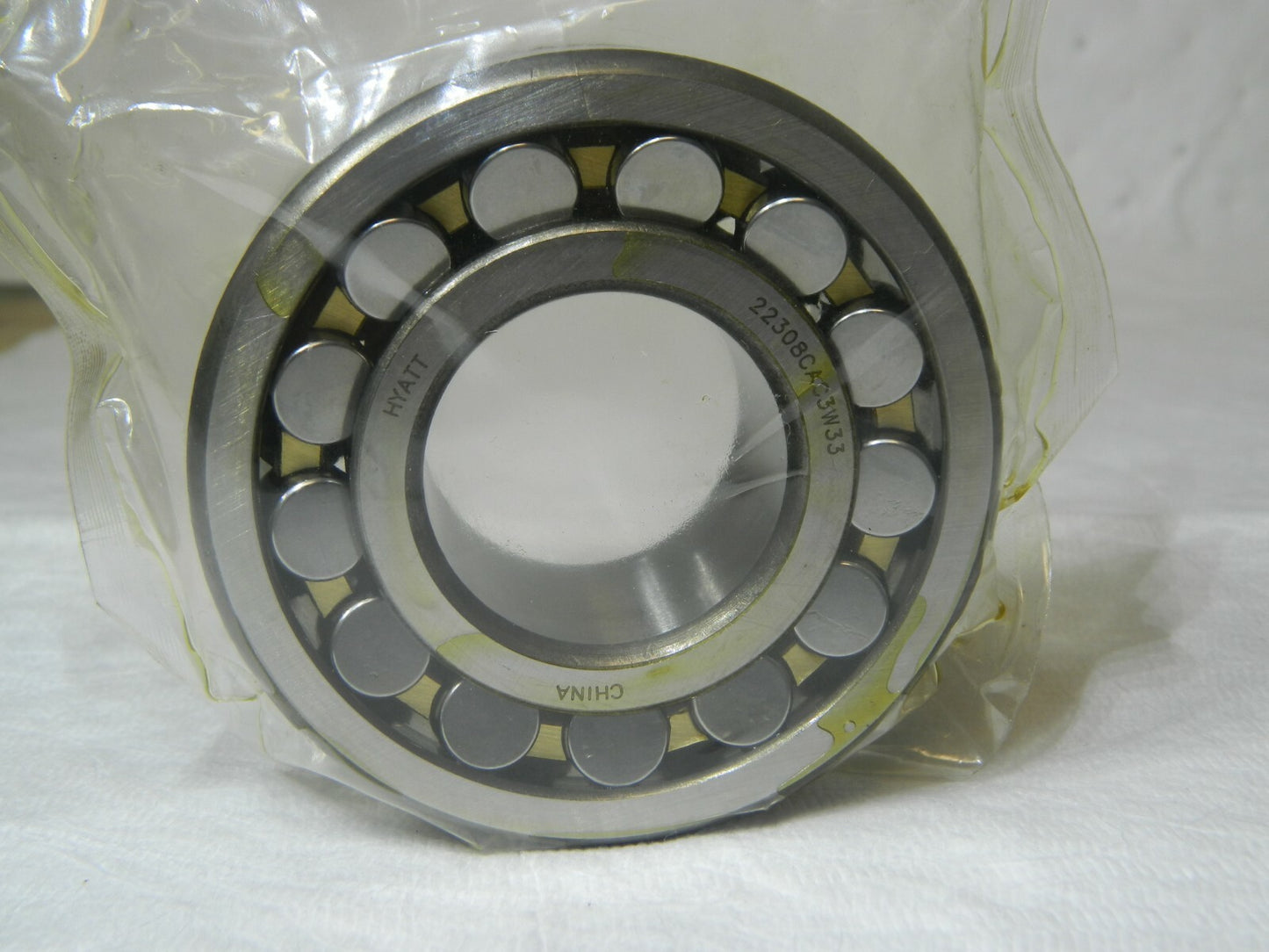 Precision Straight Spherical Roller Bearing 1.5748" Bore Dia 25,800 Lbs 017