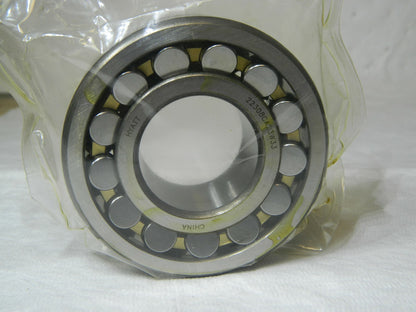 Precision Straight Spherical Roller Bearing 1.5748" Bore Dia 25,800 Lbs 017