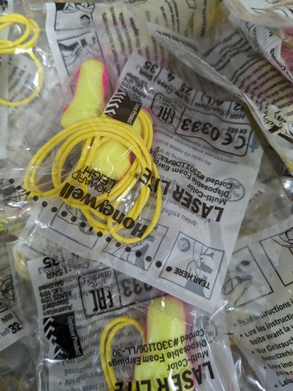HOWARD LEIGHT Earplug Non-PVC Foam, T-Shape, Roll Down, Corded Approx. 300 LL-30