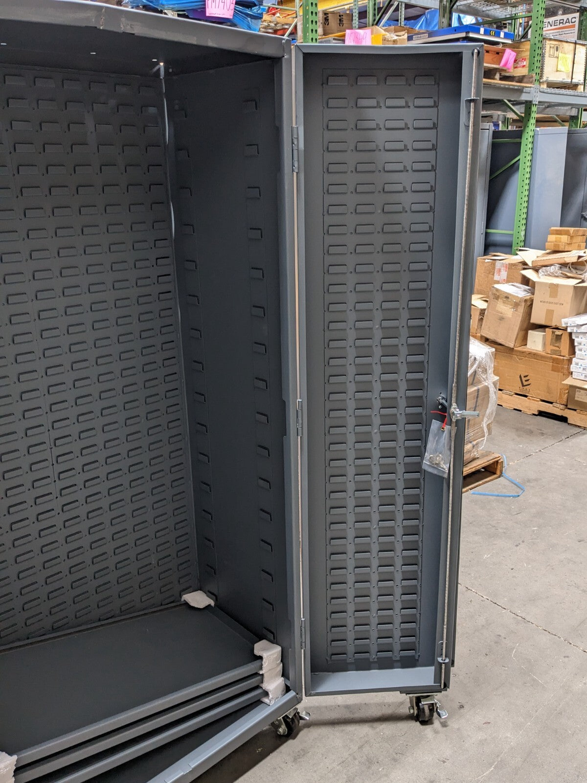 Durham Mobile Storage Cabinet w/ Bins 3-Shelf 76 x 36 x 24 Scratch N Dent