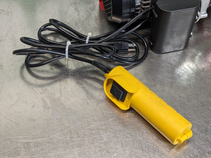 Electric Cable Hoist 880 lb. Capacity 38 Ft. Max Lift 120v
