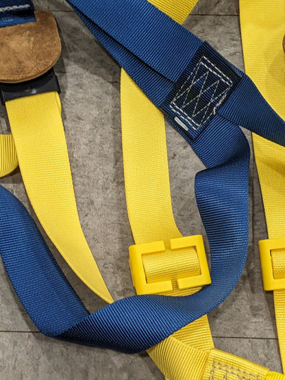 DBI-SALA Full Body Fall Protection Harnesses: 420 lb Sz L 7012815754