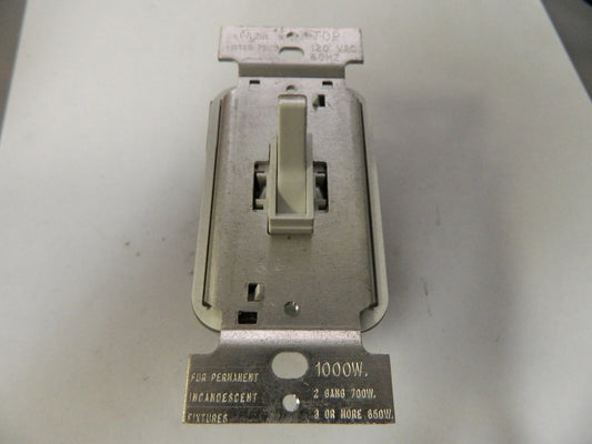 PASS & SEYMOUR  - TOGGLE DIMMER 1000W/3-WAY WHITE  QTY 3 T1003-W
