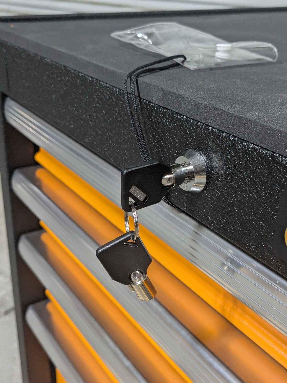 Gearwrench GSX Series Tool Box Roller Cabinet 5 Drawer 37 H x 26 W x 18 D 83241