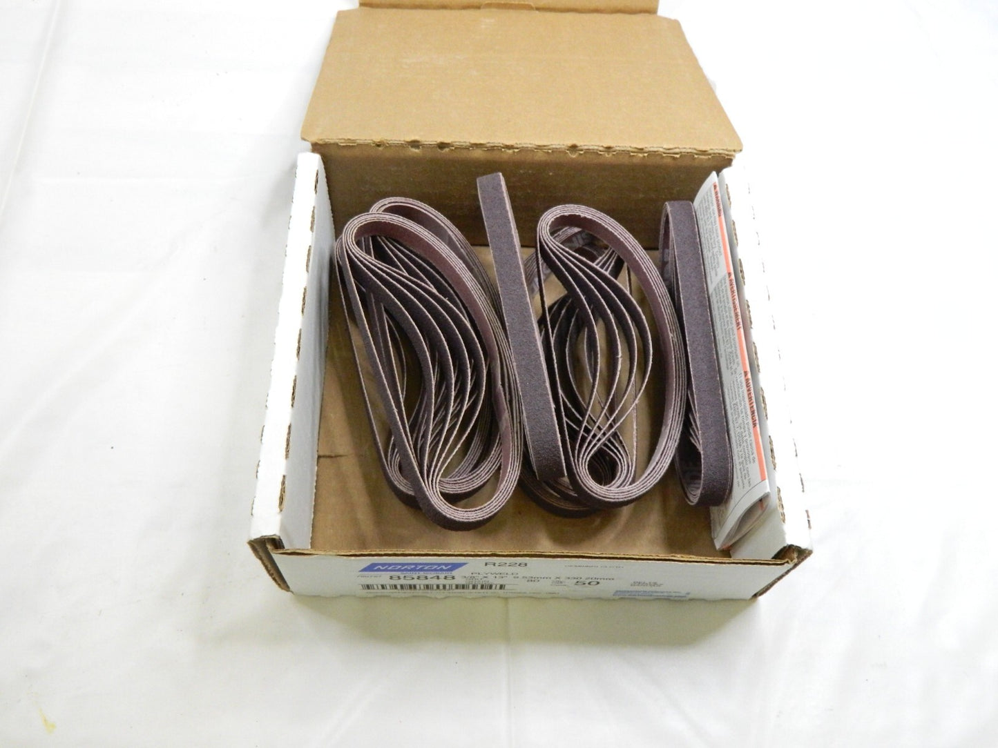 NORTON qty 50 Abrasive Belt: 3/8" Wide, 80 Grit, Aluminum Oxide 78072785848