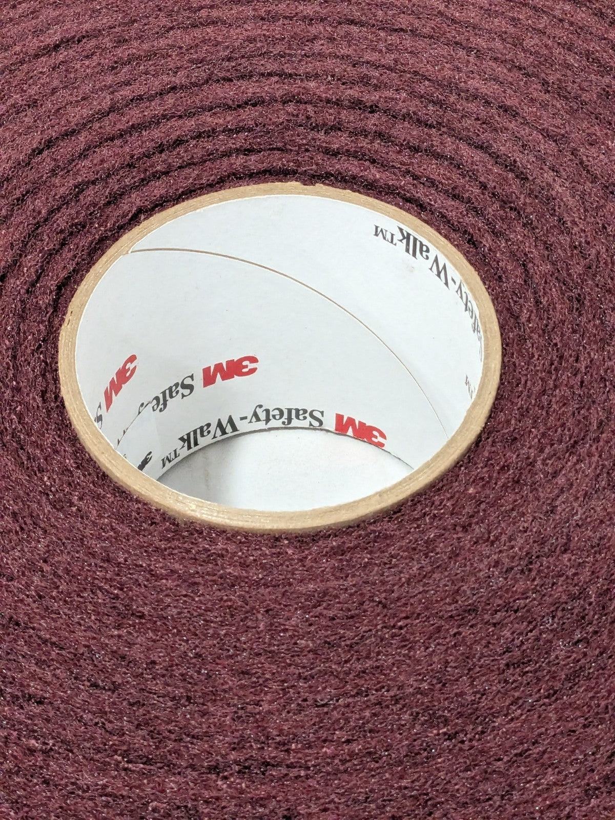 3M Non-Woven Roll: Aluminum Oxide, 3" Wide, 30' Long 7010309558