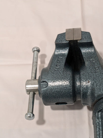 WILTON Bench Vise: 4" Jaw Width, 2" Throat Depth Clamp-On Base, Swivel 63247