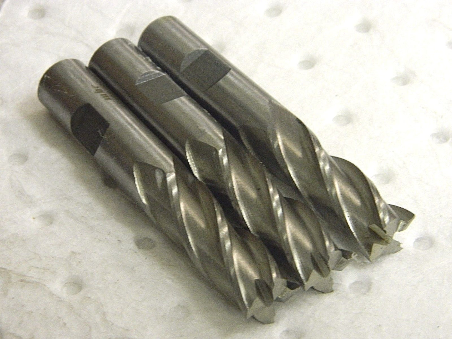 MHC HSS Square End Mills 5/8" x 5/8" x 1-5/8" x 3-3/4" 4F Qt
