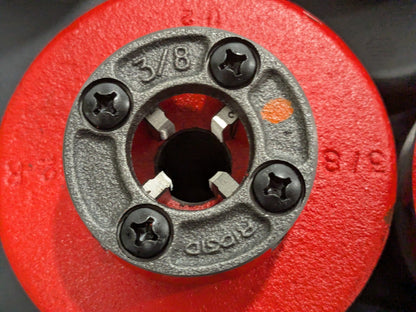 Ridgid 9-Die-Head Pipe Threader Set 1/8" to 2" w/Case 36505