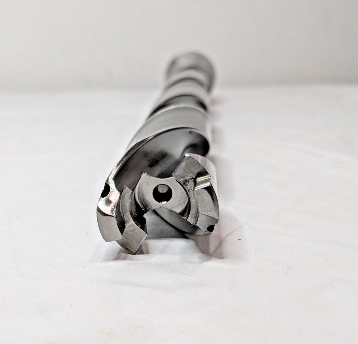 Iscar Replaceable-Tip Drill 28 to 28.9 mm Dia 341.1 mm Through Coolant 3260250