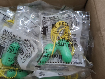 HOWARD LEIGHT Earplugs 100prs 30 dB, Non-PVC Foam, T-Shape, Roll Down, Corded