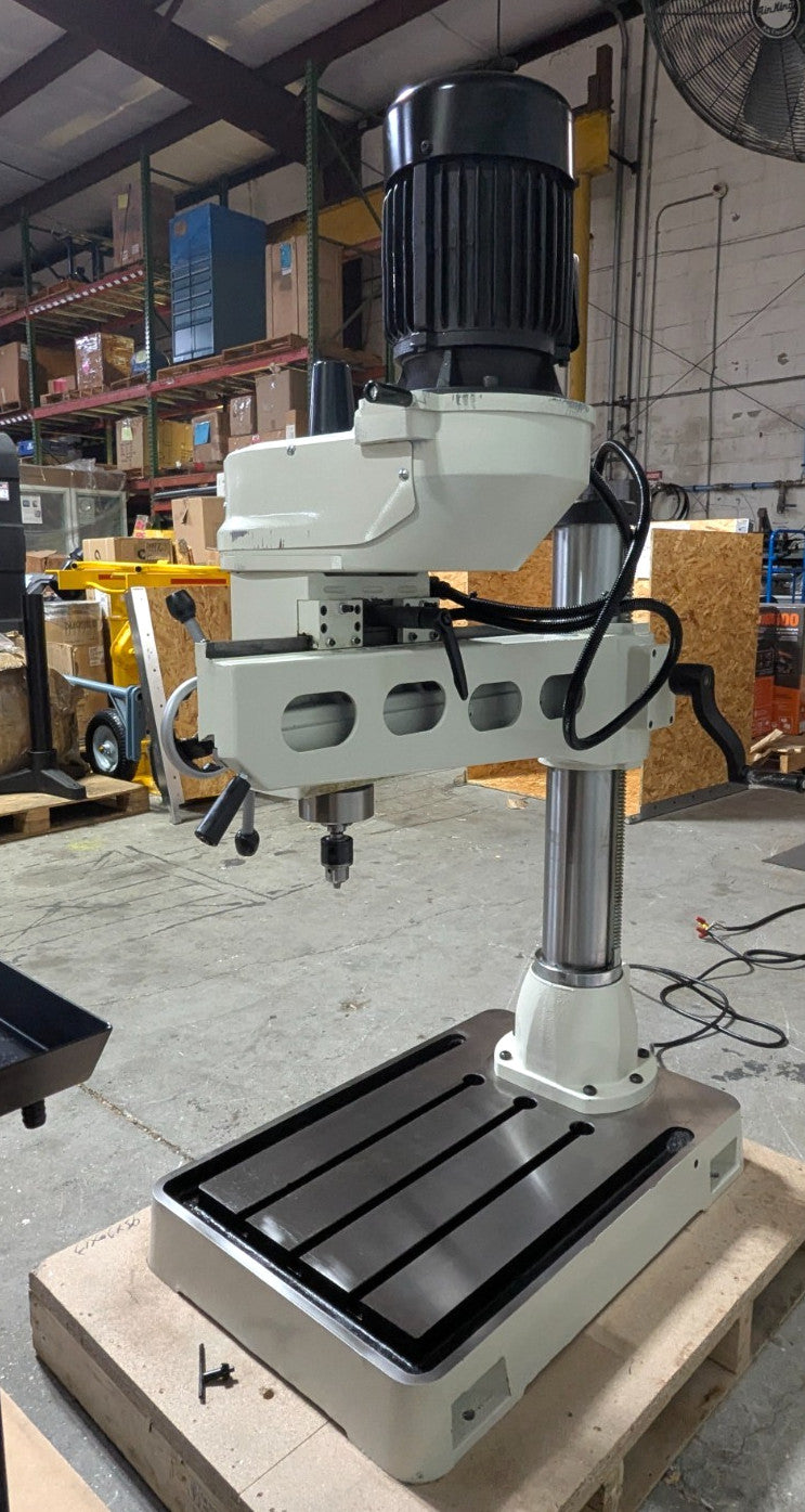 VECTRAX Radial Arm Drill 38-1/2" Swing 1.5 hp  220V with Stand *Scratch &am