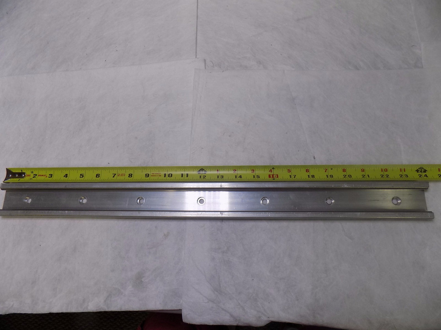 Pacific Bearing Roller Rail System 24" OAL x 1-1/8" OAW 847 Lb. Cap. #