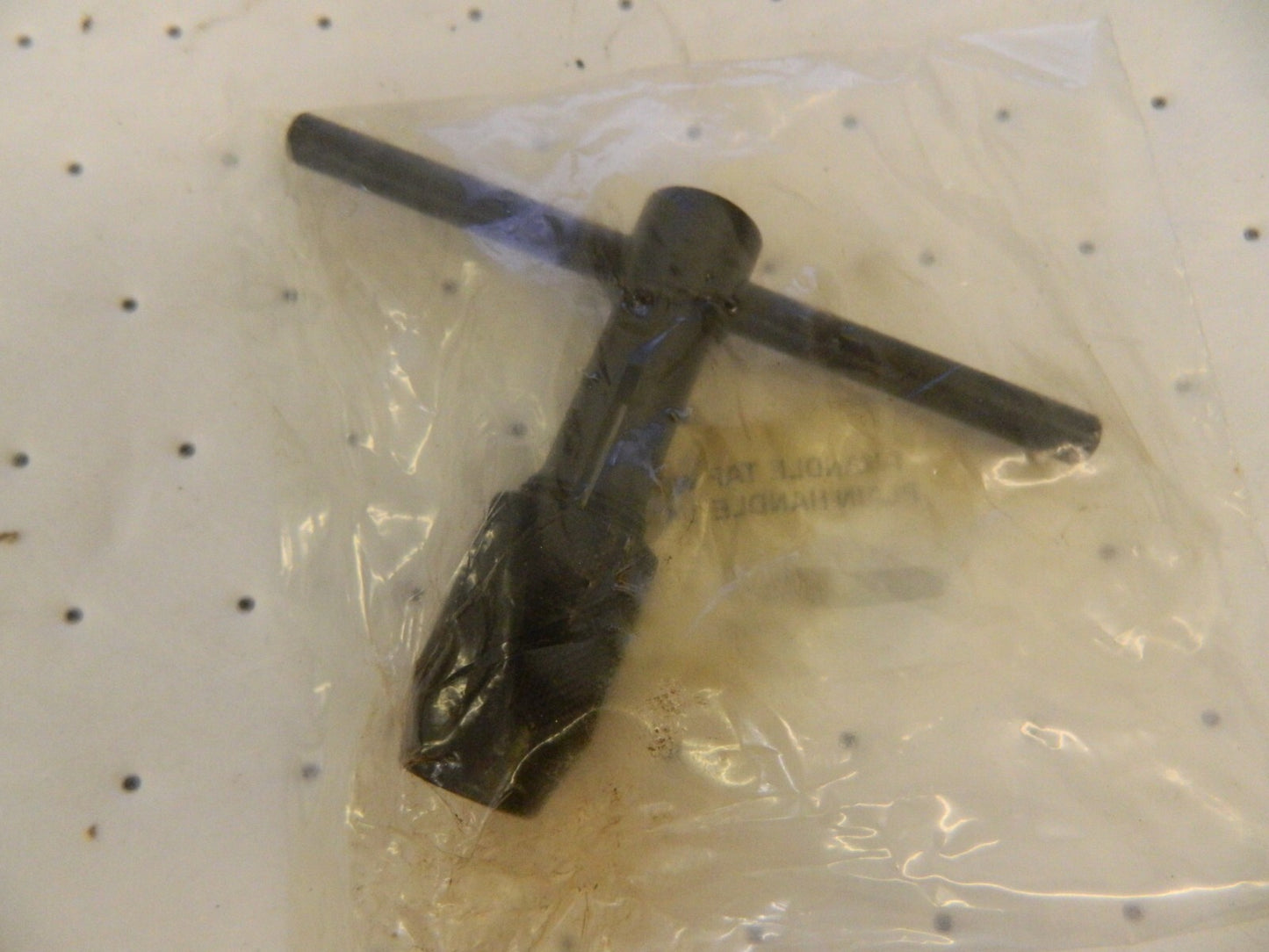 CLE-LINE 1/16 to 1/4 Tap Capacity, T Handle Tap Wrench C67206