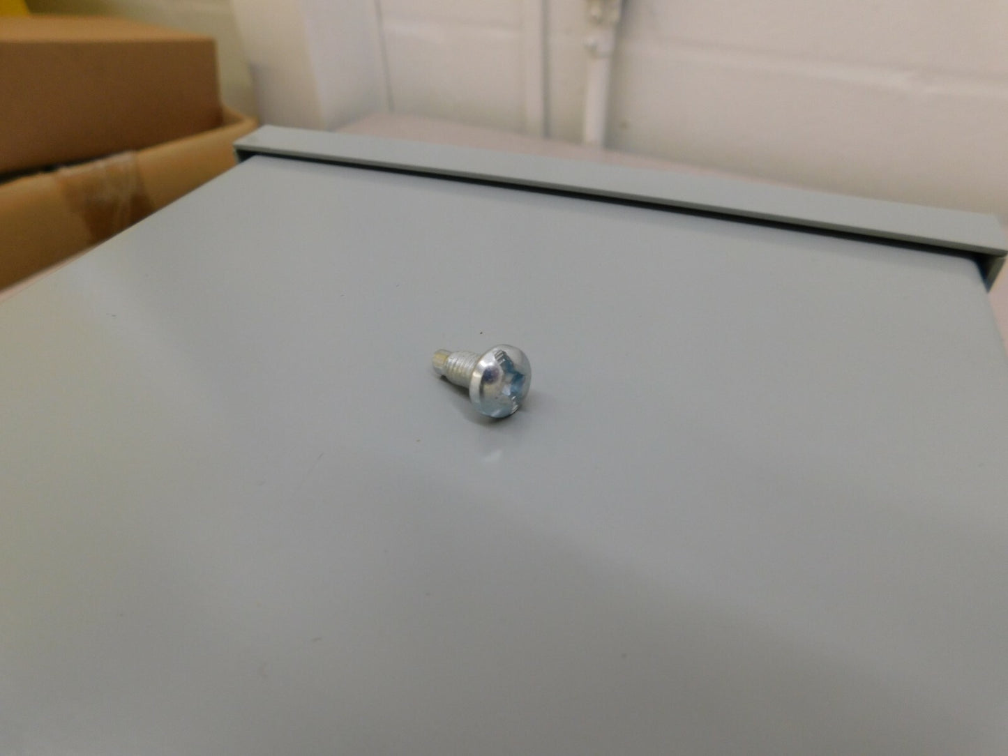 Cooper B-Line Steel Junction Box Enclosure Screw Flat Cover 866RTSC