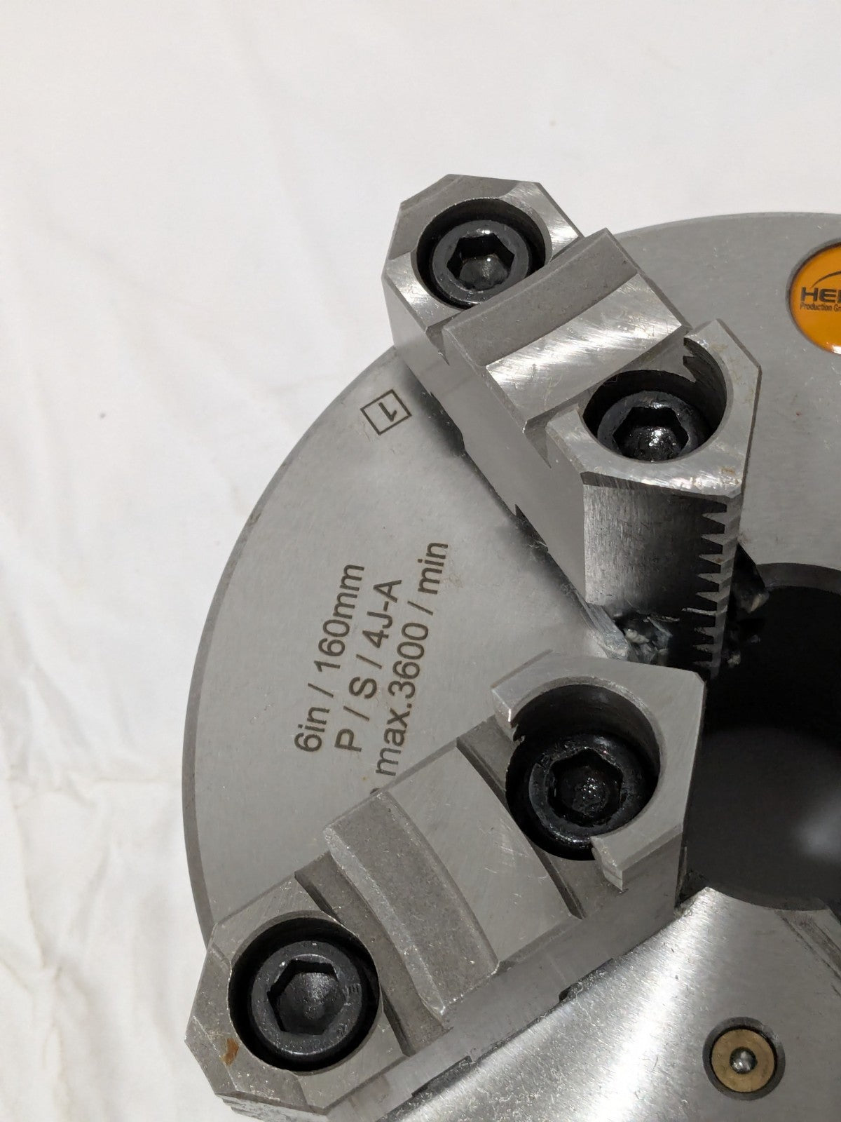 Hertel Manual Lathe Chuck: 6", 4 Jaw, Self-Centering 97019012