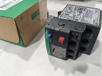 SCHNEIDER ELECTRIC 16 to 24 Amp, 690 VAC, Thermal IEC Overload Relay LRD22