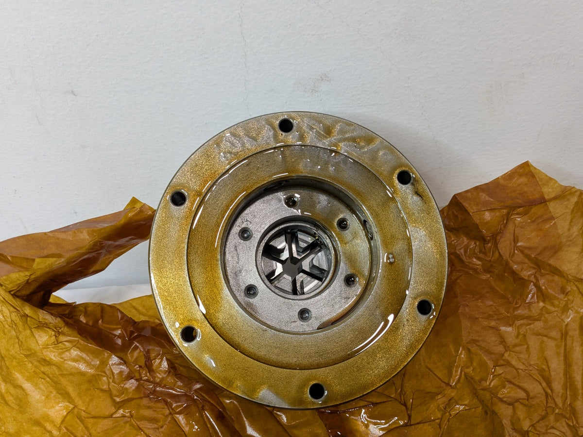 Interstate Manual Lathe Chuck 6-19/64" 6 Jaws Self-Centering Plain Back 08600355