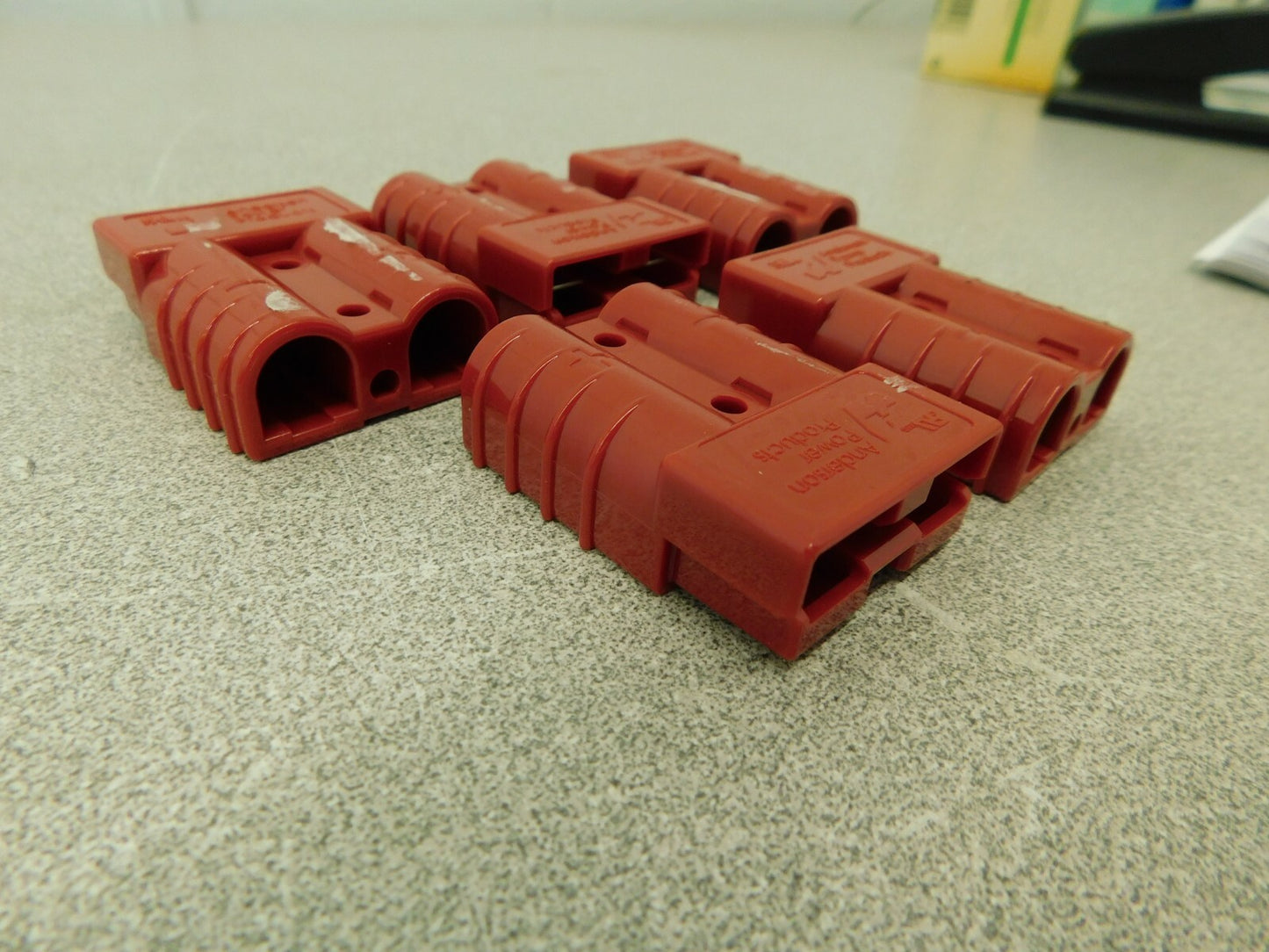 Anderson Battery Connectors 5 Pack Red  6 AWG 600 V 50 A