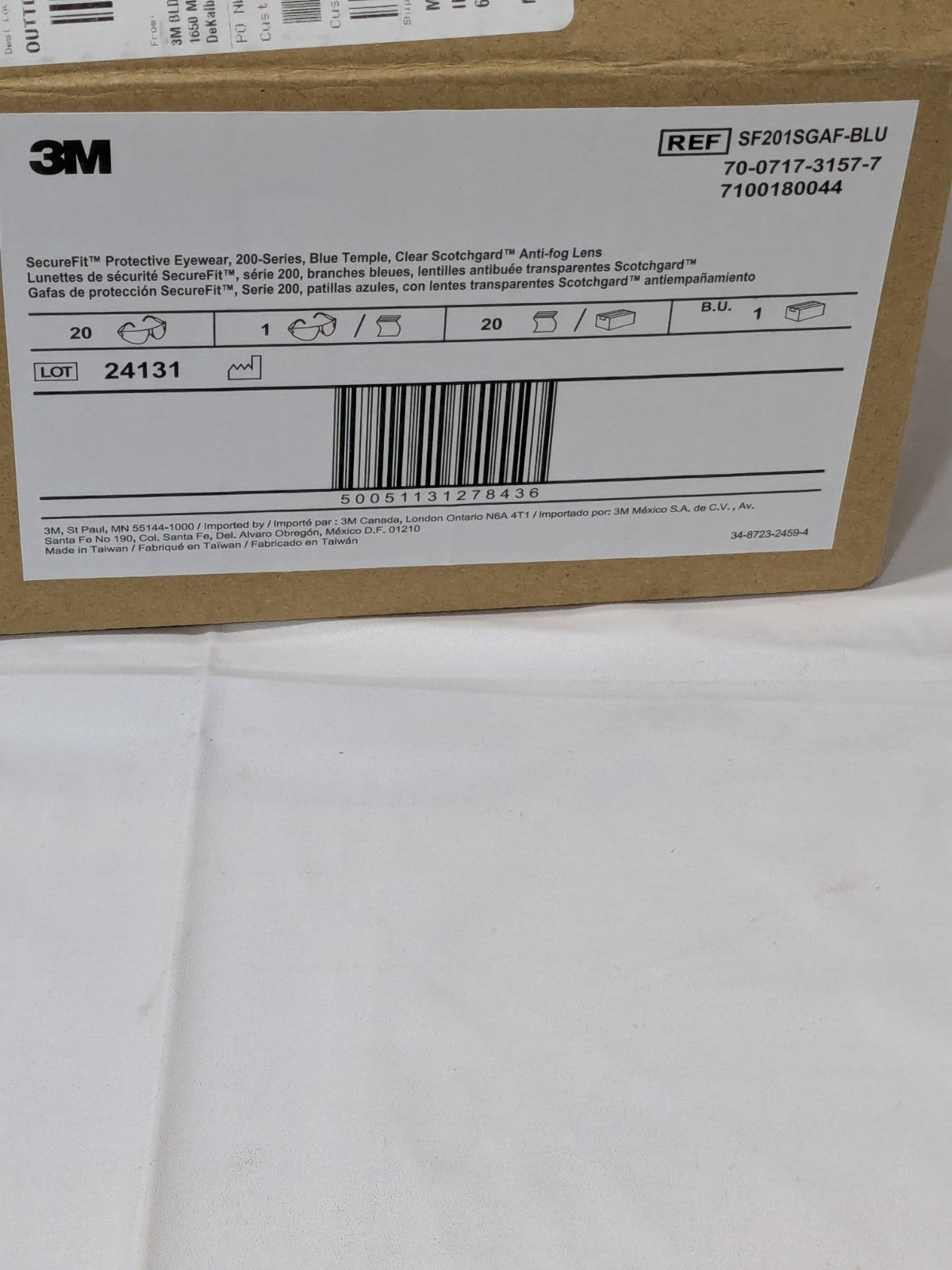 3M Safety Glasses Anti-Fog/Scratch-Resistant Polycarbonate Box of 20 7100180044