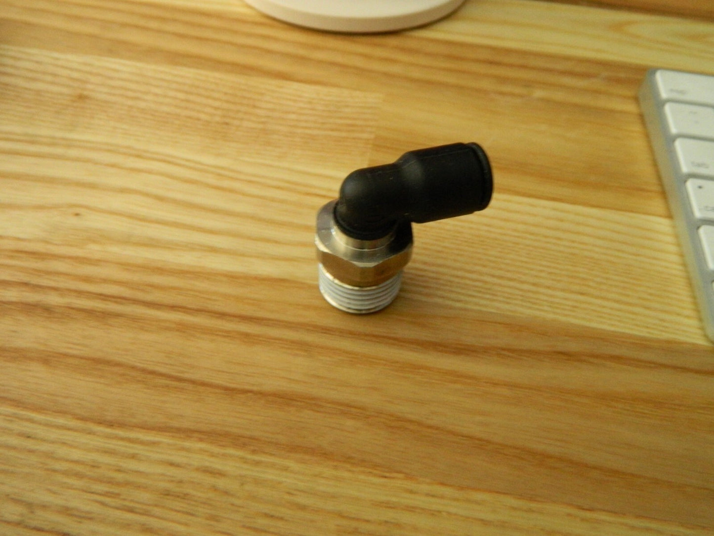 LEGRIS Push-To-Connect Tube Fitting: Male Elbow, 1/2" Thread, 3/8" OD qty 8