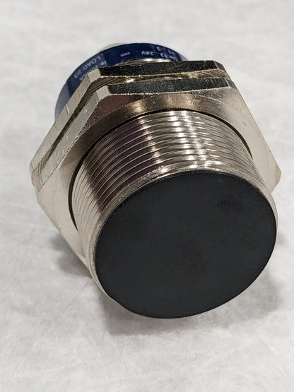 Telemecanique Inductive Proximity Sensor: Cylinder Shielded, 0.39" XS530B1P