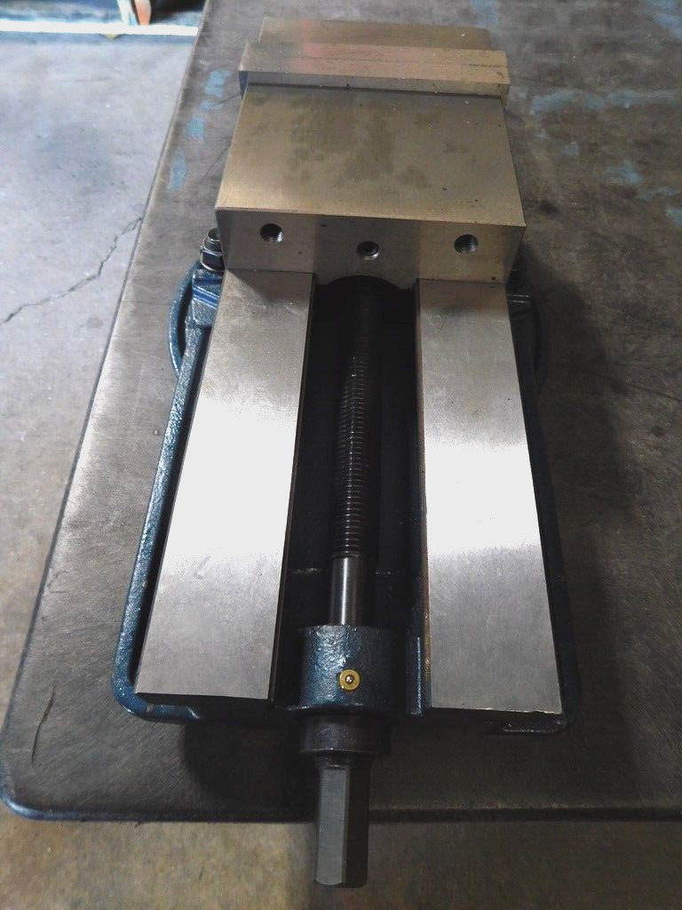 GIBRALTAR Machine Vise: 6 Jaw Width Horizontal Swivel Base 428-72692