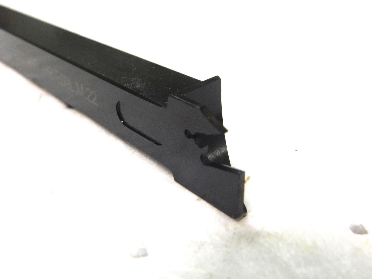 Hertel Indexible Cutoff Toolholder 1.18 DOC 9/16Wx 0.563H Shank LH 2000469