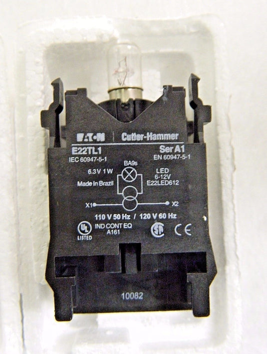 Eaton Cutler-Hammer Green Incandescent Indicating Light 120VAC E22H3X11