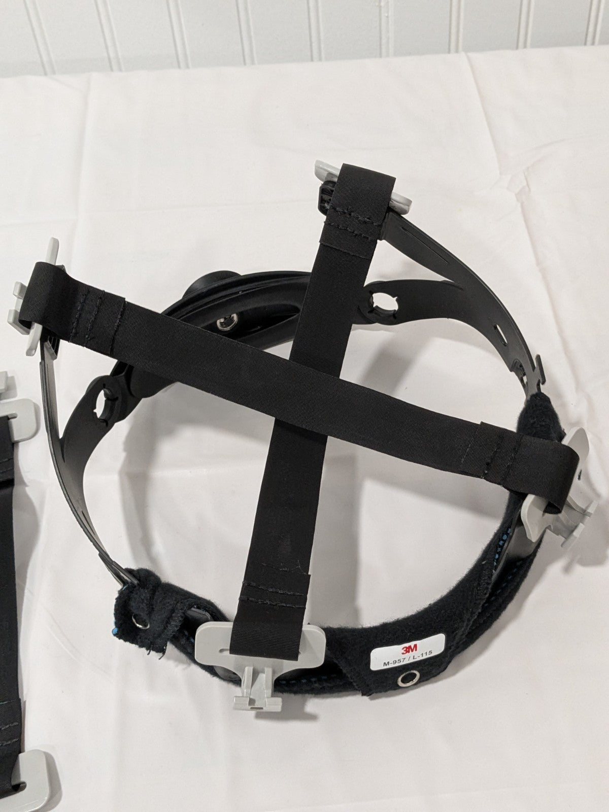 3M PAPR/SAR Strap: Use with M-300 &amp; M-400 Series Hard Hats 7000127679