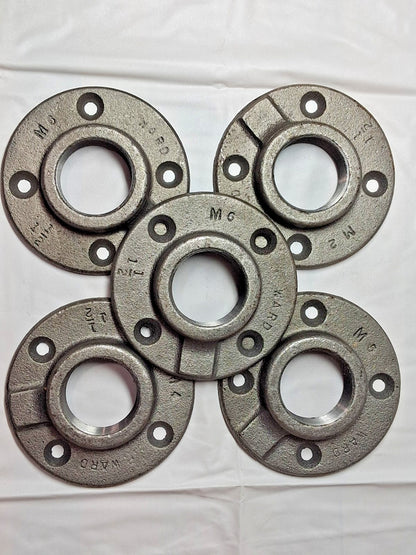 WARD Iron Floor Flanges Black 1.5" SC40 4 Hole 5 PC 13884